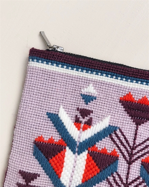 TRUKHANIV CLUTCH fra Kit Couture